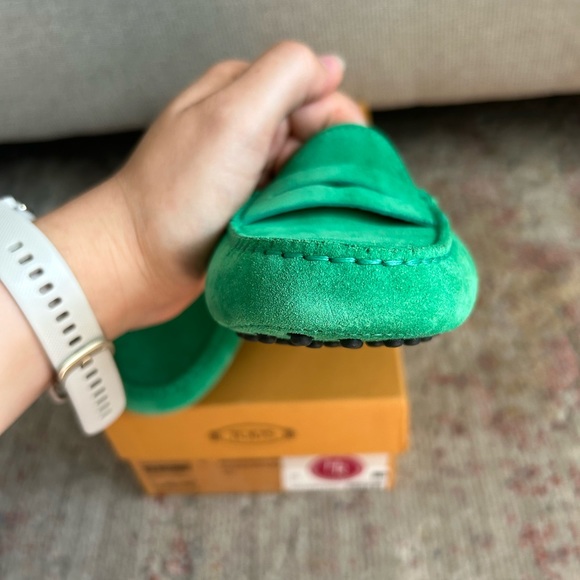 Tod’s Gommino Loafer - Picture 8 of 10